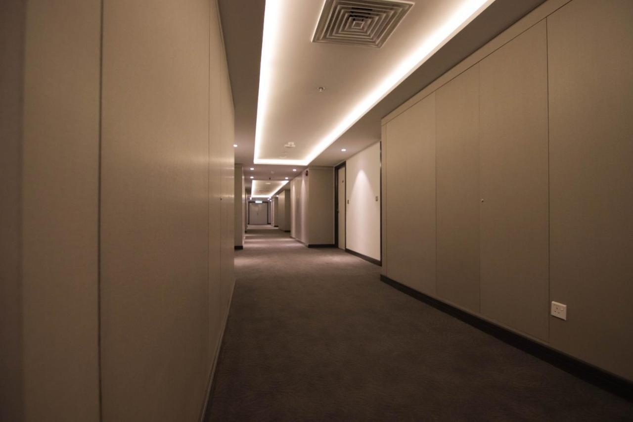 Higher Hotel Bandar Seri Begawan Esterno foto